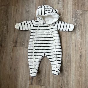 Nordstrom baby jumpsuit 3m